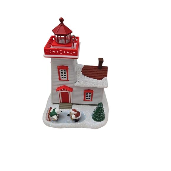 2018 Hallmark HOLIDAY LIGHTHOUSE Magic Cord Ornament 7th in Series - Picture 3 of 4